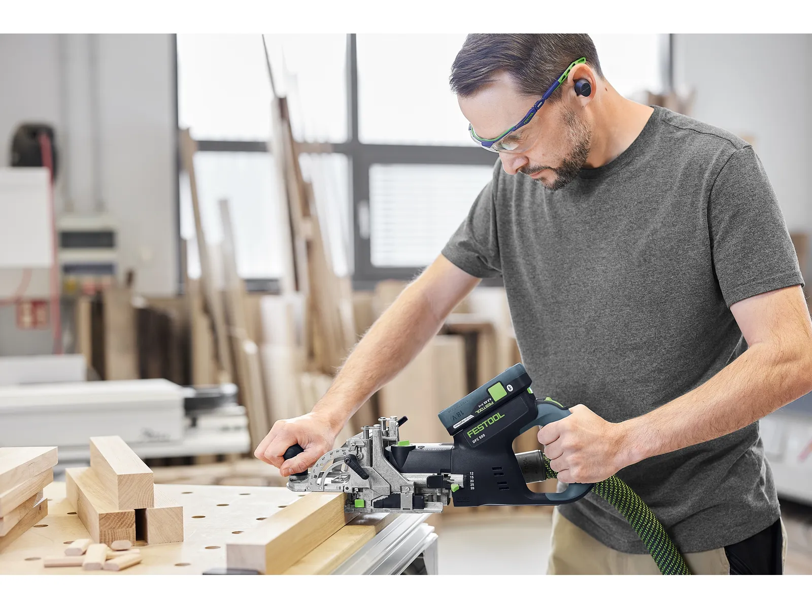 Festool 578121 Domino DFC 500 Cordless Mortise and Tenon Joiner - Image 3