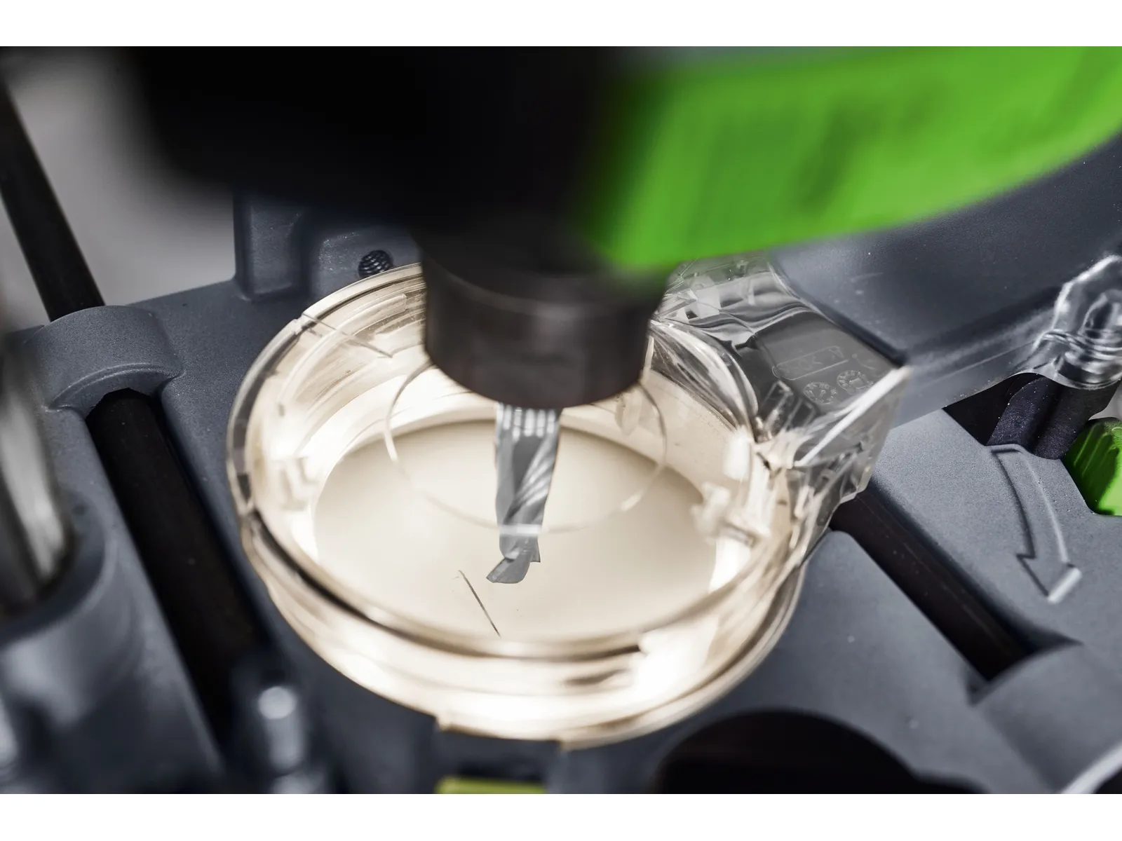 Festool 578951 OF 1400 EQ Plunge Router (w/Light) - Image 3